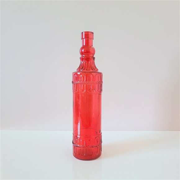 Red glass bottle. - Picture 2 of 6